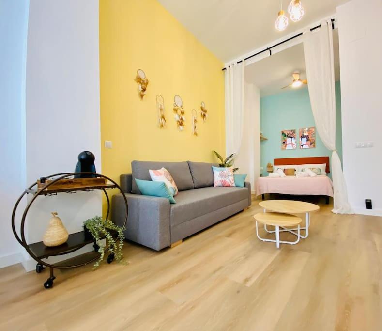 Ferienwohnung Beautiful And Charming Loft In Russafa Soho Valencia Exterior foto
