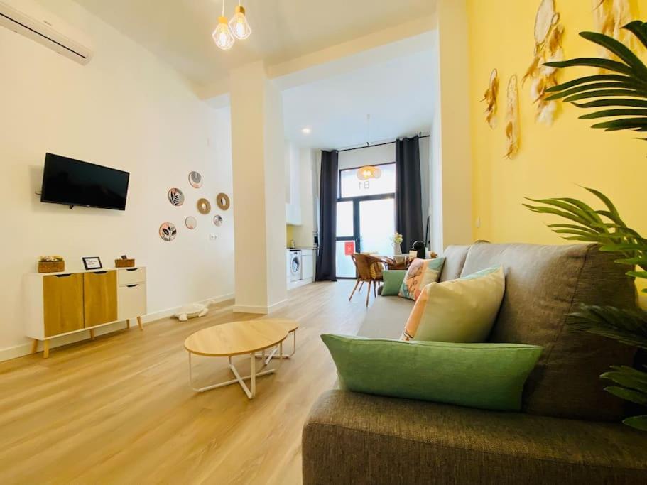 Ferienwohnung Beautiful And Charming Loft In Russafa Soho Valencia Exterior foto